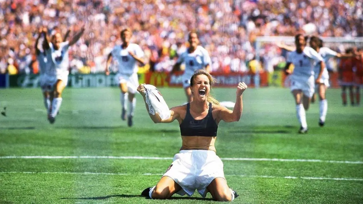 Brandi chastain celebrating